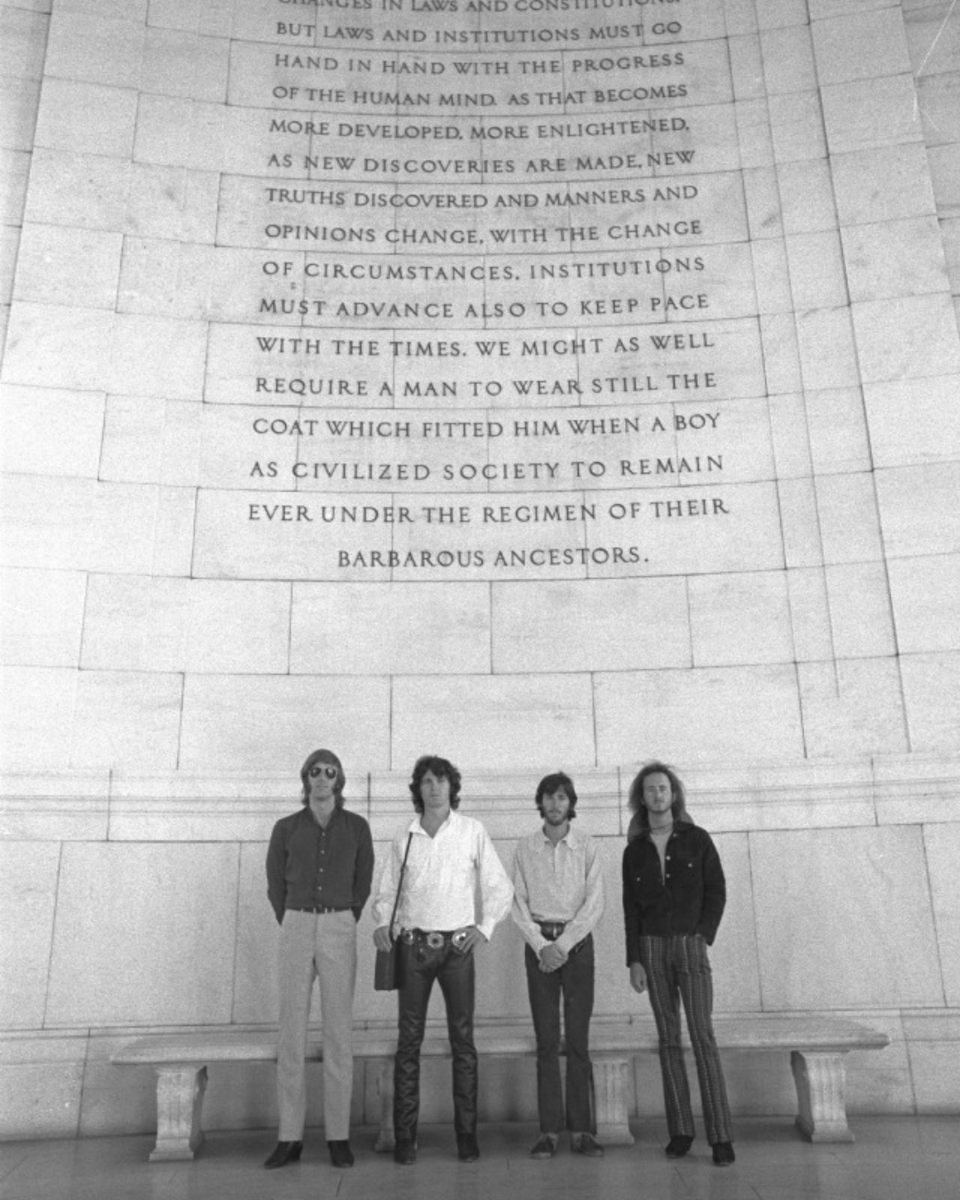TheDoors's tweet photo. Washington, D.C., 1968.

Photos by Paul Ferrara.

#TheDoors https://t.co/TWEmfkfvpc