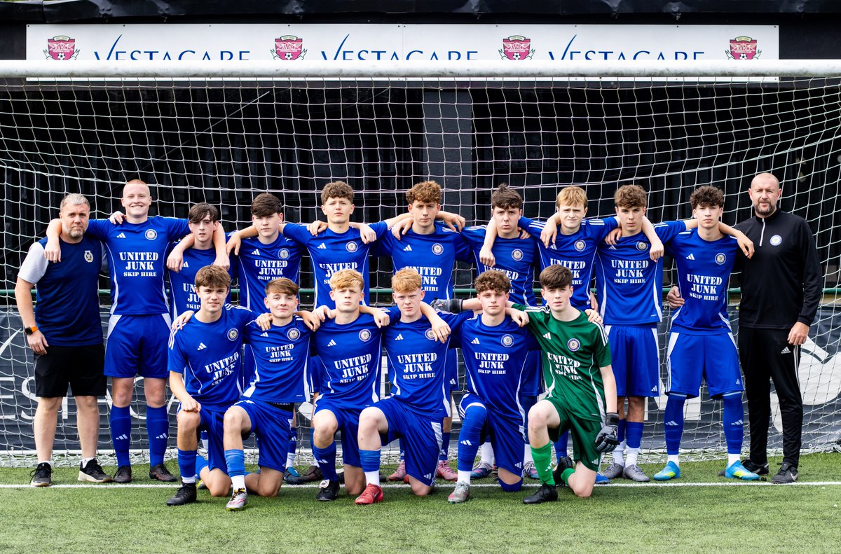 Manchester_FA's tweet photo. A selection of photos from the GoCardless Boys U15 Youth Cup Final between @CurzonAshtonYTH and @buryfcjuniors are now available to view on our Facebook page 🏆

Thank you to Sarah Myles (@photosbysmyles) for capturing the action 📸

#MFACountyCup | #CURBUR https://t.co/tmz9V9h1Do