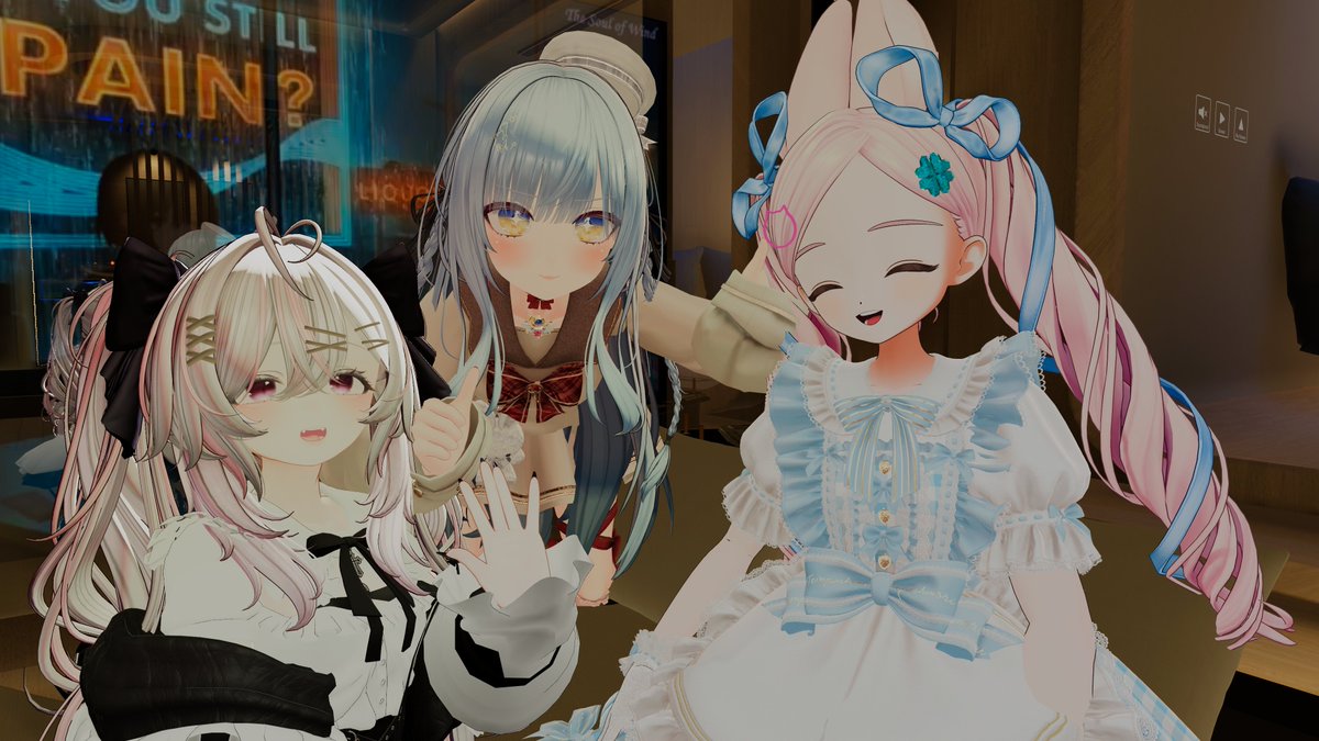 VRC_sakurabai's tweet photo. 5/27 この日は暇で、超珍しくフレオン青ステにしてたら色んなフレンドさんが来てくれた(・∀・)

かわいいフレンドの写真ぱしゃぱしゃしたり積立NISAのお話ししたりｗこのあと来たフレさんとは持ち家の話したり楽しい夜でした！ https://t.co/SWo1PmEU3h