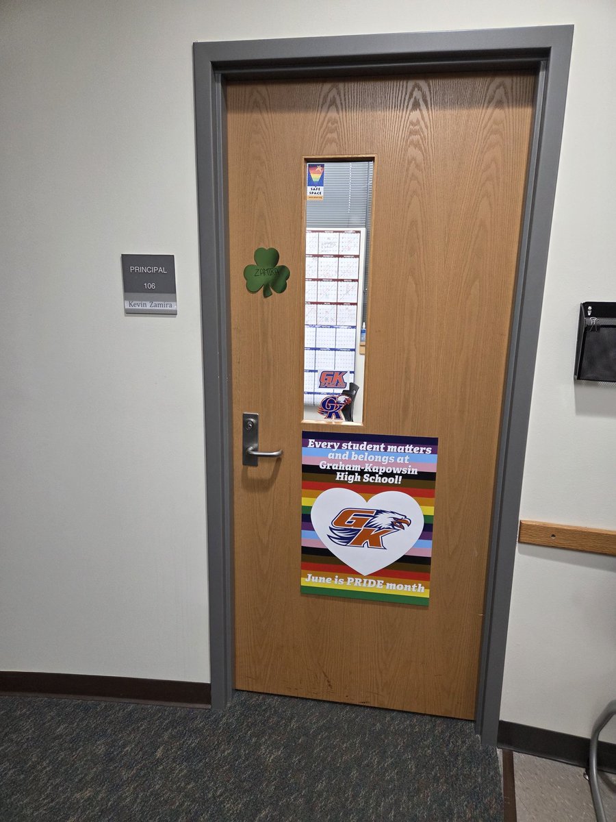 travjsch's tweet photo. @BrandiKruse Made a trip to GK today and this is the principals office! https://t.co/wzCuGf6Xz3
