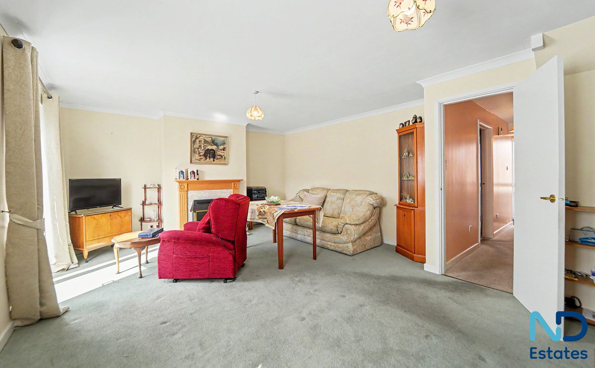 ndestates's tweet photo. St Helier - Three Bedroom Home with Garden, Garage and Parking
Asking price £625,000
Website: https://t.co/HFFkQbfEHg
Virtual tour: https://t.co/W4UDhbuS7u https://t.co/5e7o2F05CP