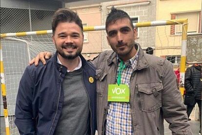 rojayobrera's tweet photo. ¿Puedo decir ya que Rufián me cae como el puto ojete? Porque no puede ser más vendido. https://t.co/hjvpwGe4N9