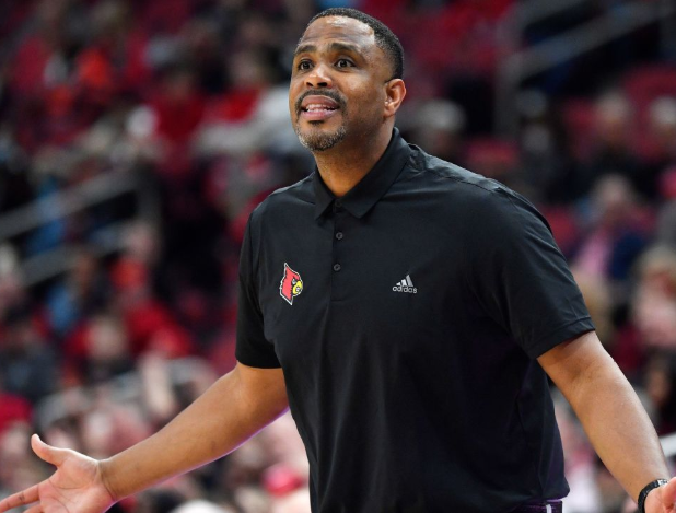 TorresOnUConn's tweet photo. UConn has filled its assistant spot - as former Louisville, Butler + Xavier assistant Mike Pegues has been added to the staff per @JoeTipton!!!

(Oh, and fun fact: He at one point played for the CBA's Connecticut Pride).

WELCOME TO THE FAMILY, COACH PEGUES 🐺🐺 https://t.co/JcnTgQxoHZ