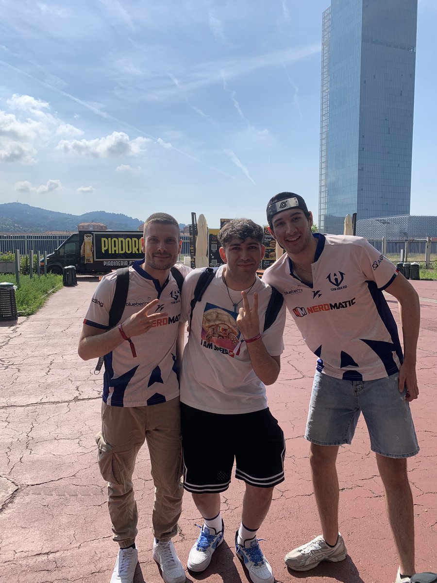 JoyBoyVgc's tweet photo. The best part of my week end in Turin it’s not the cut, believe me. ❤️ (1/2) https://t.co/Pb4jywvhLI