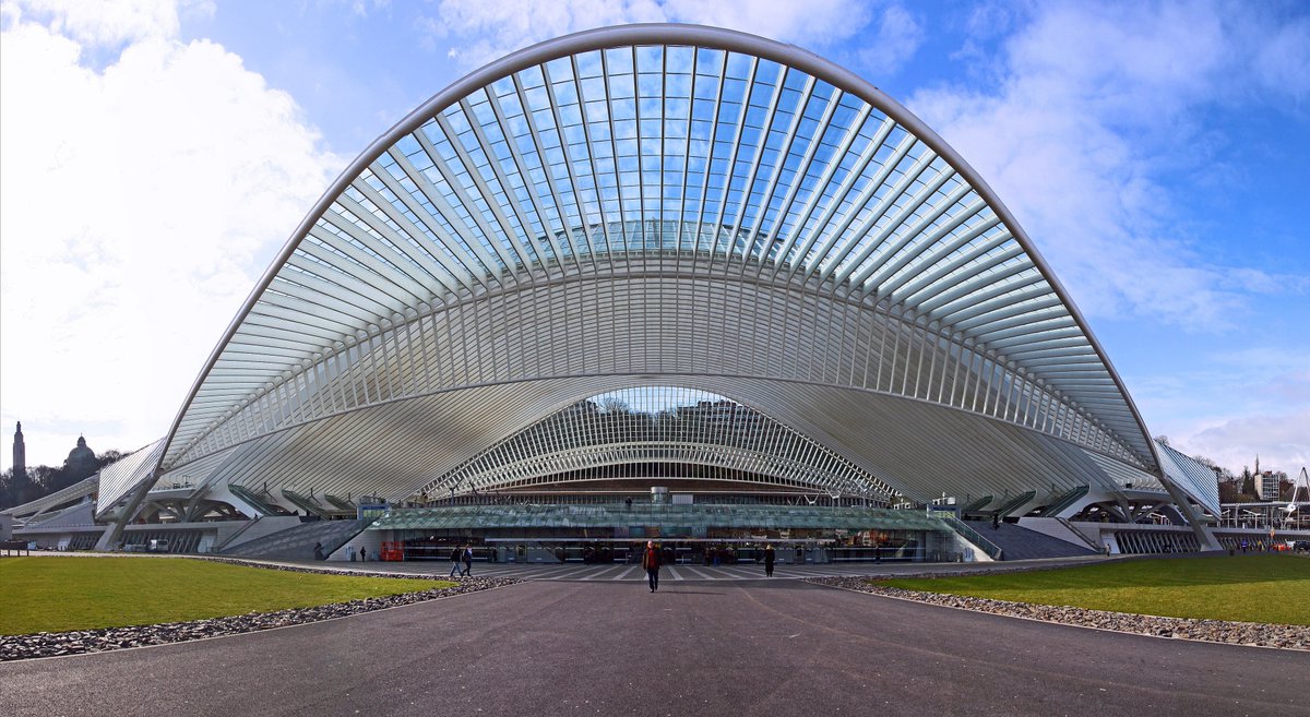 Superfringens's tweet photo. @Roverboby_2 @Valen10Francois The local socialist party that have been controlling the south for decades and is quite reputed for some of its members embezzlement controversies.
Oh and they wasted half a billion on a stupid train station... Twice 'cause one politician got jealous of another... https://t.co/5NH4NEhOfN