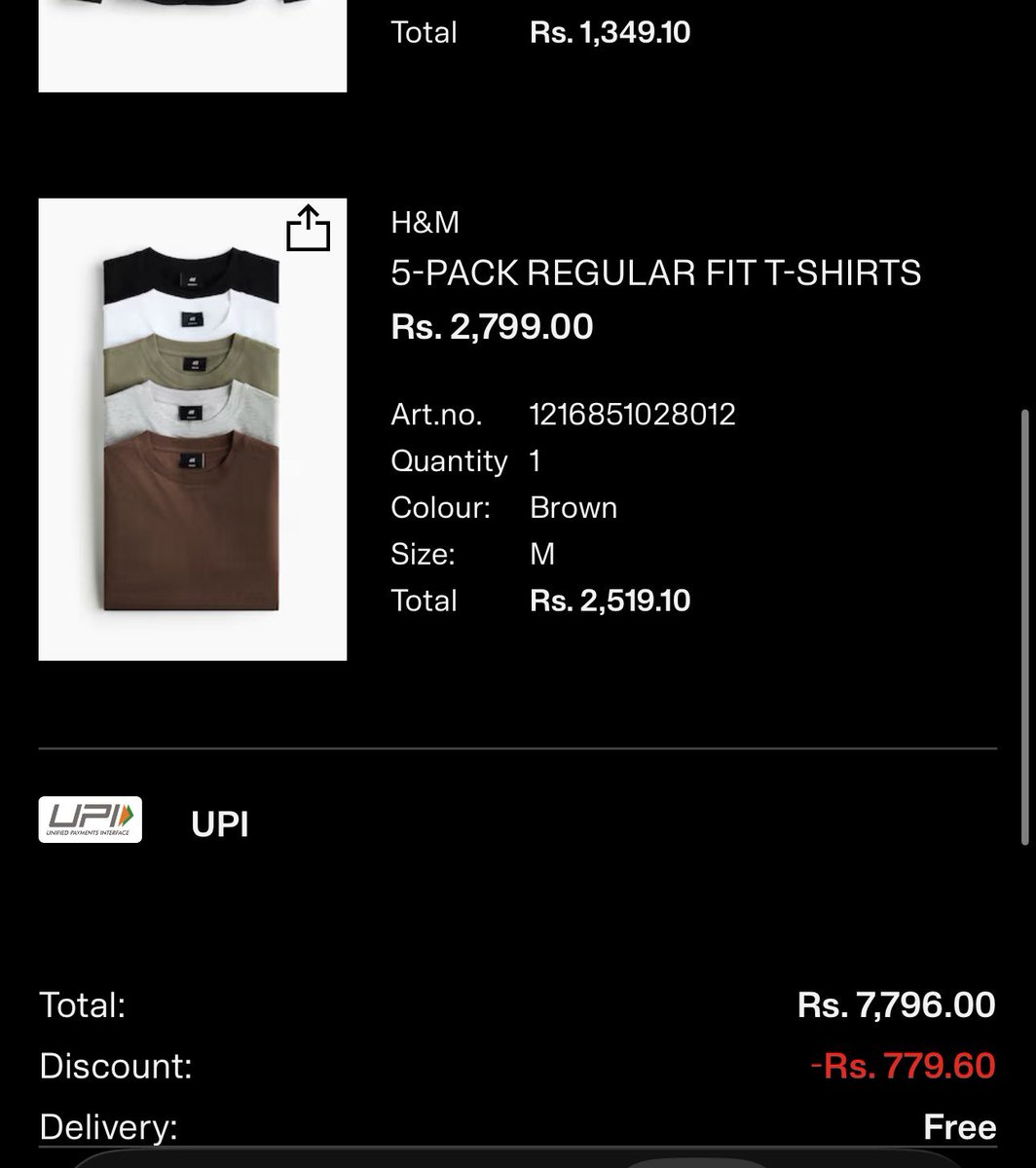 SimranGrewal02's tweet photo. @hm wtf have you sent me??? This was my order 5 T-shirts FROM H&amp;M which should have tags but I got this. WTF is wrong???? Only the brown tshirt has a tag. 2 are random and 2 are H&amp;M but used like what? I’m gonna fine a complaint!!! Resolve this!!!!! https://t.co/Z5sgyrDQPS