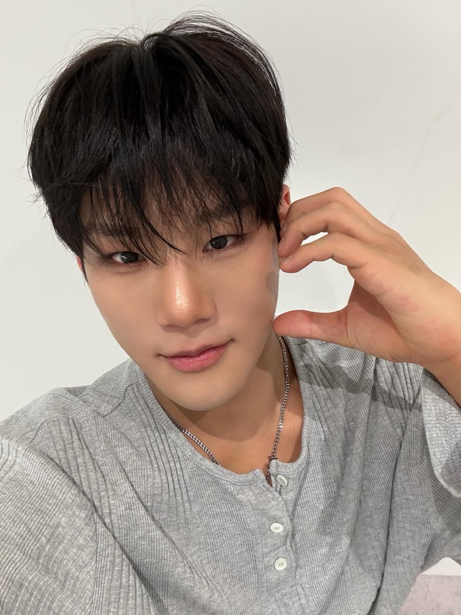 oillyongh's tweet photo. 준서시!! https://t.co/gi9W9dWomm