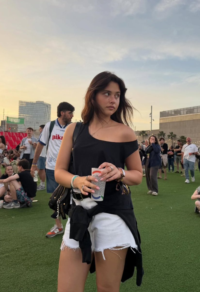 Yeşim tweet media