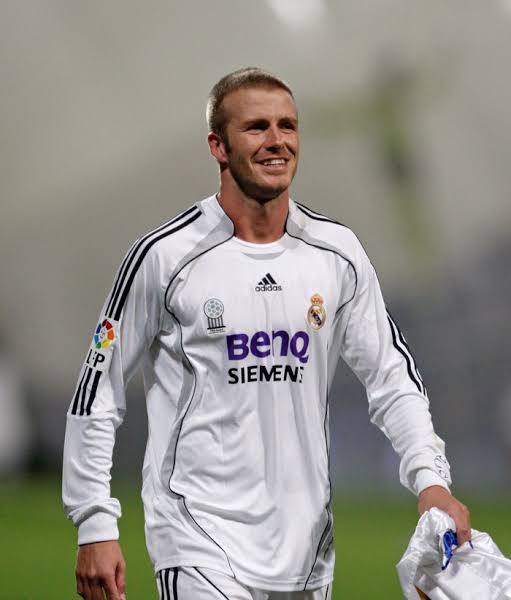 actualkits's tweet photo. Real Madrid (2006) https://t.co/pIsYFgbsUU