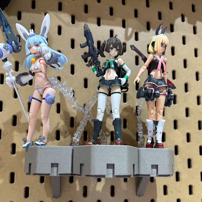 semerkhetastray's tweet photo. 6/14 AK-GARDEN【29】

3F A25・A26
TwelveStudios

・ヘアーパーツシリーズ更新版&新作
・メガミデバイスBlock2.0規格用「胸部アーマー」シリーズ新作
・新作シューズ
・新作武器セット
・ディスプレイ＆収納ボックス

収納ボックスはIKEA有孔ボード対応。

台湾ディーラー「MechaDistrict」様の新作委託品もあります。

新作はイベント終了後、七味ジャスティス様委託にてBOOTH通販予定です。

よろしくお願いいたします。
#AKG29