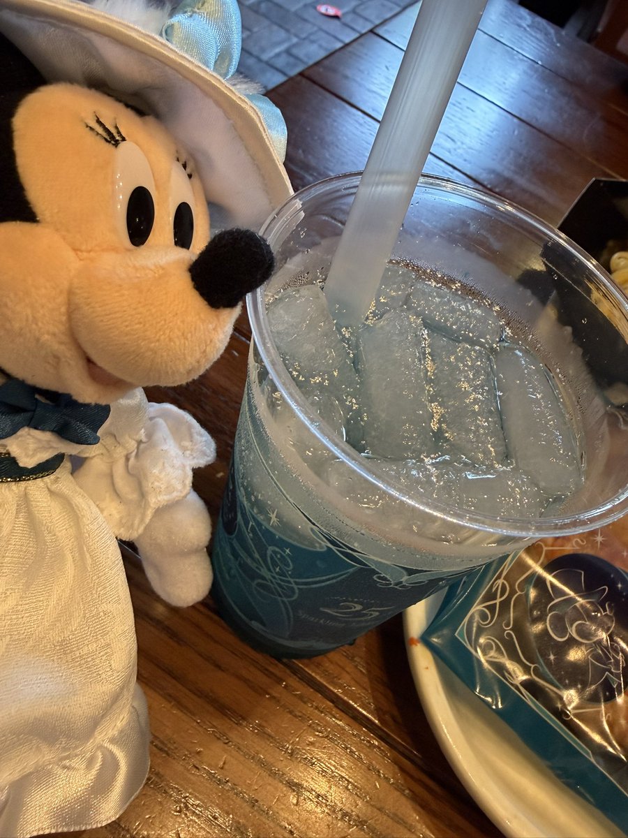 kei9922's tweet photo. きらめきの世界に行ってきました🩵 https://t.co/ZloLmvq4xu