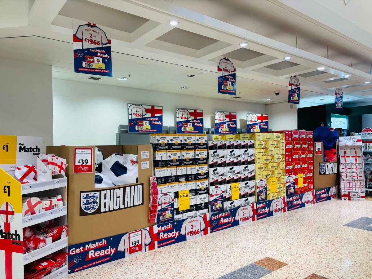 Retailathlete's tweet photo. Is it coming home ? …. @Morrisons ⚽️🏴󠁧󠁢󠁥󠁮󠁧󠁿💪💚 #comeonengland https://t.co/N36CVsDodS