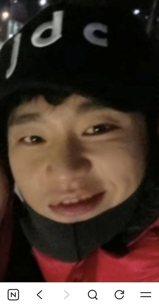 h___w__k's tweet photo. @mmybabe 이때와 너무 달라 https://t.co/5hHLDhEeTP