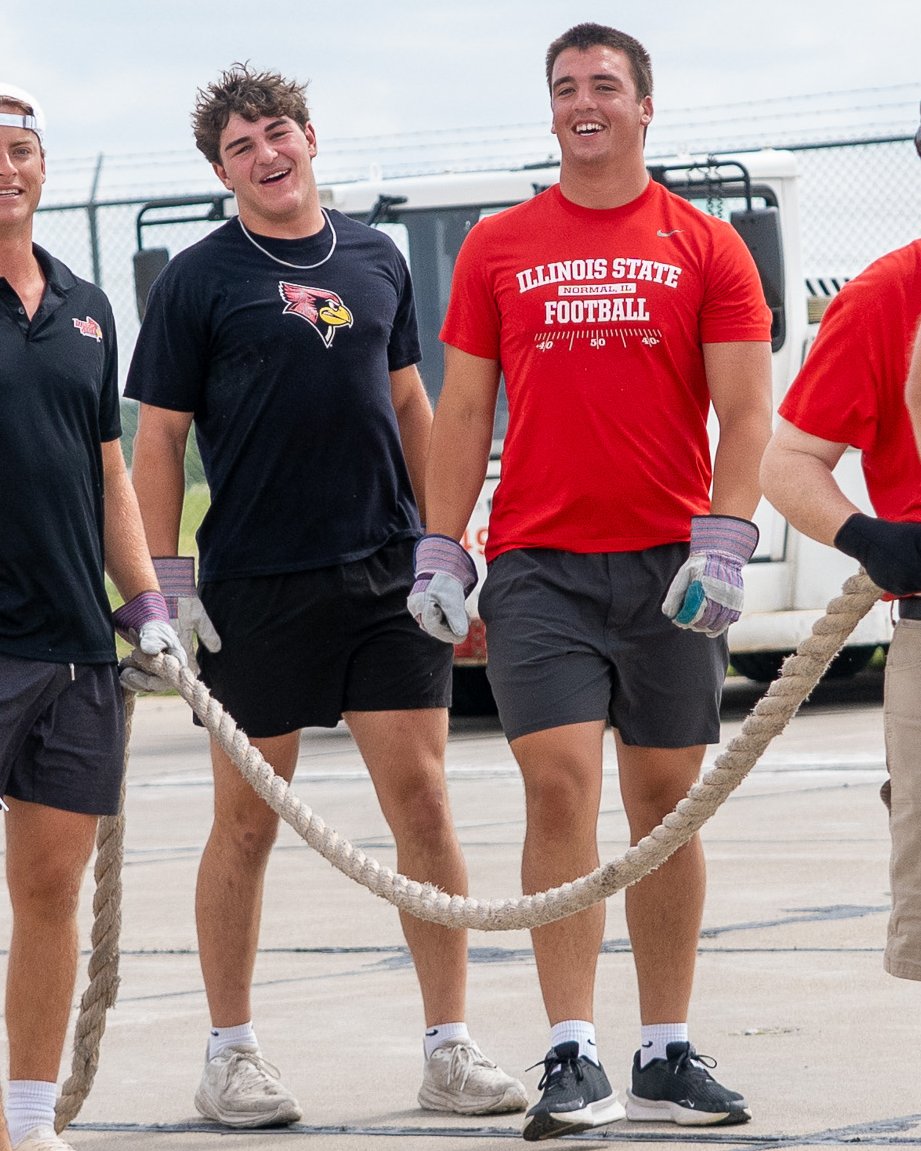 RedbirdFB's tweet photo. Bestfriend goals🫶🔥 https://t.co/3bIQQJSDyf