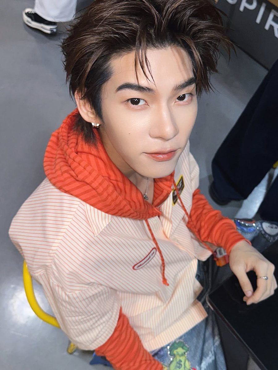 BaibuaKani63230's tweet photo. @twnpich อยู่ค้าบบบ มัมก็ยังไม่โต ค่อยโตไปด้วยกันน้าา https://t.co/G5PFl1LeuS