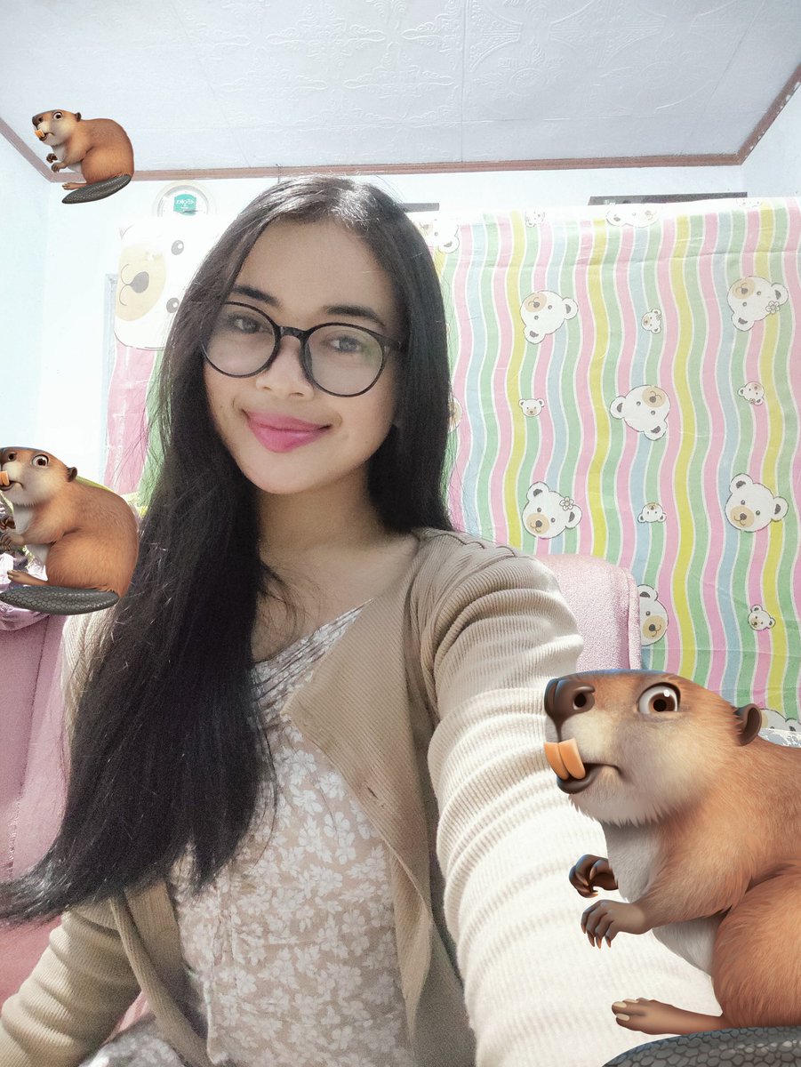 aprilindafauri's tweet photo. Hh https://t.co/4PhLUWevNQ