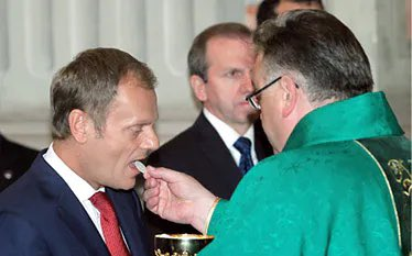 ZbigAnch's tweet photo. @Tomasz02331569 Karol Nawrocki całe życie był blisko KK.
Na pokaz jest robione wszystko dla waszej obłąkanej z nienawiści putinowskiej sekty:👇 https://t.co/Nm2FlrQLaG