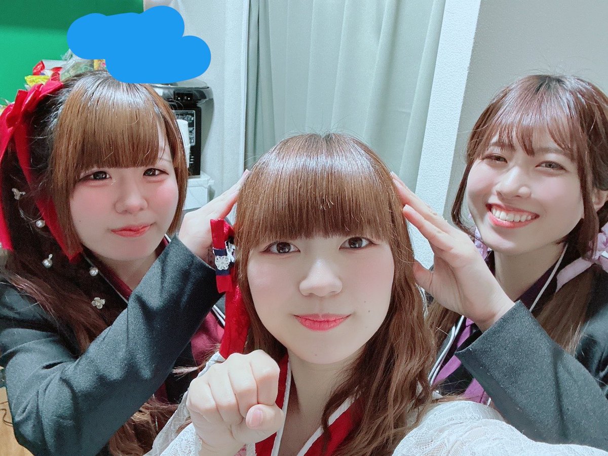 honuhonu222's tweet photo. 次のライブはゆいなさん誕生祭❣️❣️❣️

D-CORE以外の出演者さんはゆいなさんと同い年㌠です✨️✨️まじで皆さん大好きなお姉さん達✨

コラボもソロもとても楽しみ…！！♡
ゆいなさんのアカウントで曲名のヒント出してます！見てみてね！！💕︎ https://t.co/jYpk2hbXHU