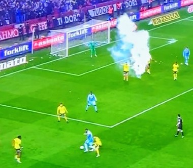 Invincible1881's tweet photo. Justice For FENERBAHÇE Now. @FIFAcom @UEFA

Save Turkish Football from that Unlawful and Corrupt Organization ➡️ @TFF_Org

Justice Delayed is Justice Denied.

#ZeroToleranceUEFA
#FIFATakeActionNow
#FenerbahçeClaimsJustice
#MatchFixingClubGalatasaray
#BanTrabzonsporFromFootball https://t.co/g3pCPMJ8zh