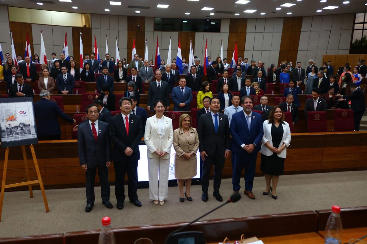 CorreoPy's tweet photo. 📌 La Dirección Nacional de Correos del Paraguay (Dinacopa), a través de su Asesoría Filatélica, puso en circulación 3000 estampillas denominadas 90.º Aniversario Inmigración Japonesa en el Paraguay (1936-2026).

Leé más en 👉https://t.co/Tk0V3rNsoK
#CorreoParaguayo 🇵🇾 https://t.co/qM06rMuMR9