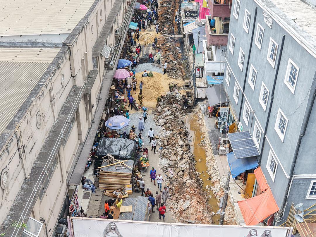 LILG_Projects's tweet photo. OFFICIAL !!!!! 🚨🚨🚨

Transformation is steadily taking shape on Issa Williams Road, Olowogbowo, as ongoing construction works continue to redefine the outlook of this important corridor on Lagos Island.

Thread! https://t.co/howgh3aAtj