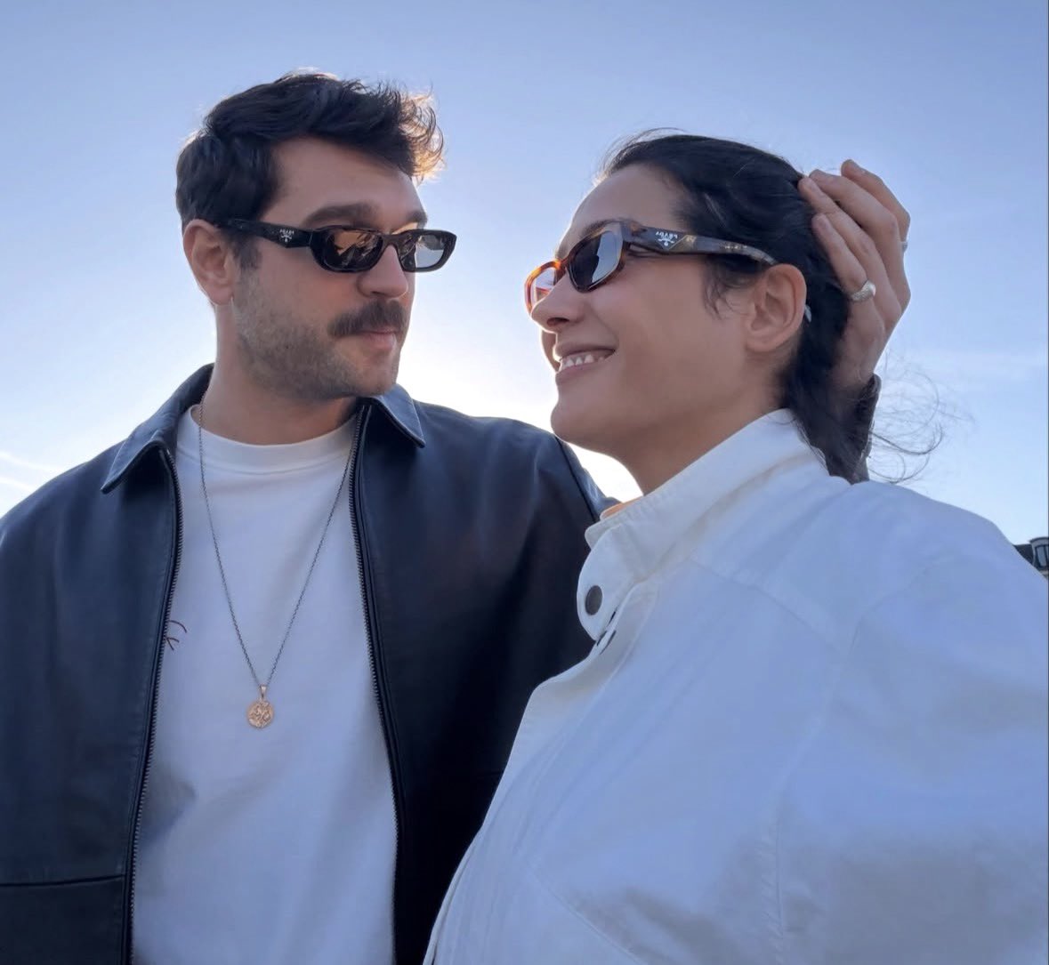 TvDunyasii's tweet photo. Aybüke Pusat &amp; Furkan Andıç 💥

#AyFur https://t.co/7Zm7oweddf