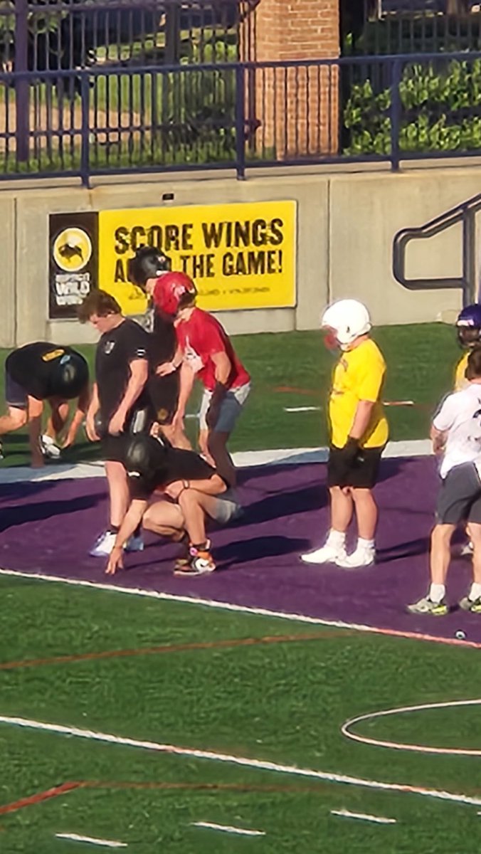 NathanShipley19's tweet photo. Thank you to the @AshlandFB staff for hosting one of their big man camp this past weekend. Had a great time and experience. 
Hudl: https://t.co/Qixf2YRaFW
@coach_geiser 
@AnyTabler 
@WHSgrizzliesFB 
@b_hummer 
@DougMil60663433 https://t.co/jDI9zXJEr4