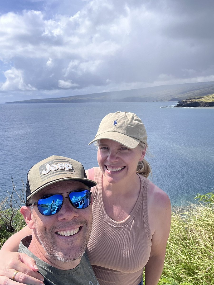 Luccrazy's tweet photo. Throwback to #Jeep rental day on our fifth Hawaiian Island of #Lanai. Took the ferry boat over from #Maui. https://t.co/lNni3SOO78