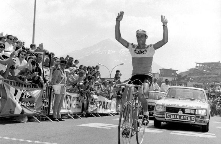 jccortesm's tweet photo. Jesús Luis Ocaña Pernía, profesional entre 1968 y 1977, ganó el Tour de Francia de 1973 y la Vuelta a España de 1970. Fue el segundo ciclista español en ganar el Tour de Francia. Y era de Priego, Cuenca, donde nació un 9 de junio de 1945. https://t.co/sXdFJp0EWQ