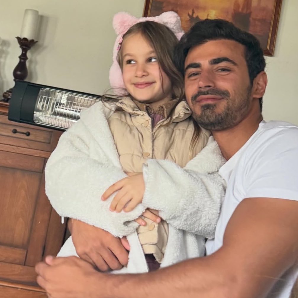 eminthinker's tweet photo. emin gunenc girl dad final boss https://t.co/cb2DoK1I12