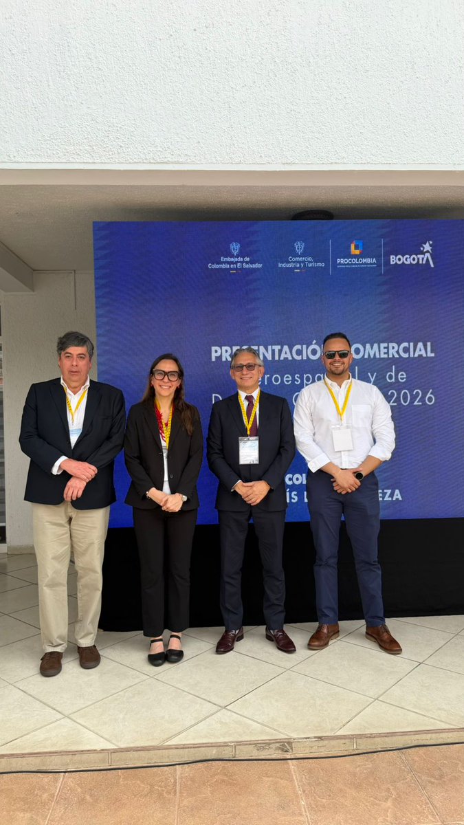 PROCOLOMBIACO's tweet photo. 🌎✈️ La oferta colombiana del sector aeroespacial y de defensa sigue ampliando su alcance internacional en el Showroom Aeroespacial y Defensa El Salvador de la mano de la @DesarrolloBta (Secretaría Distrital de Desarrollo Económico)

En 2025, las exportaciones en este sector alcanzaron los USD 63 millones y llegamos a 55 países. México, Ecuador, Estados Unidos y Chile se consolidaron como los principales destinos, mientras que mercados como Australia, Eslovaquia, Sudáfrica, India, Emiratos Árabes y Singapur reflejan el creciente interés global por la capacidad y competitividad de #ElPaísDeLaBelleza 🇨🇴