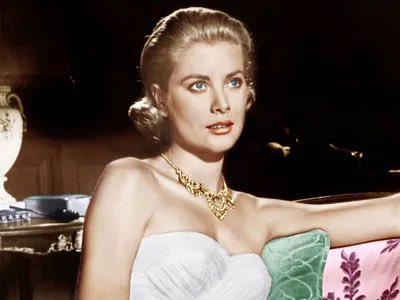 bestpicturecast's tweet photo. This is the Actress Tournament Round 1!

Pool  F : Which Actress is your favorite?
Please reply with your selection!

Audrey Hepburn
Gwyneth Paltrow 
Kathy Bates
Grace Kelly

(Top 2 Advance)
Voting open 48hrs https://t.co/45eZ52nmkY