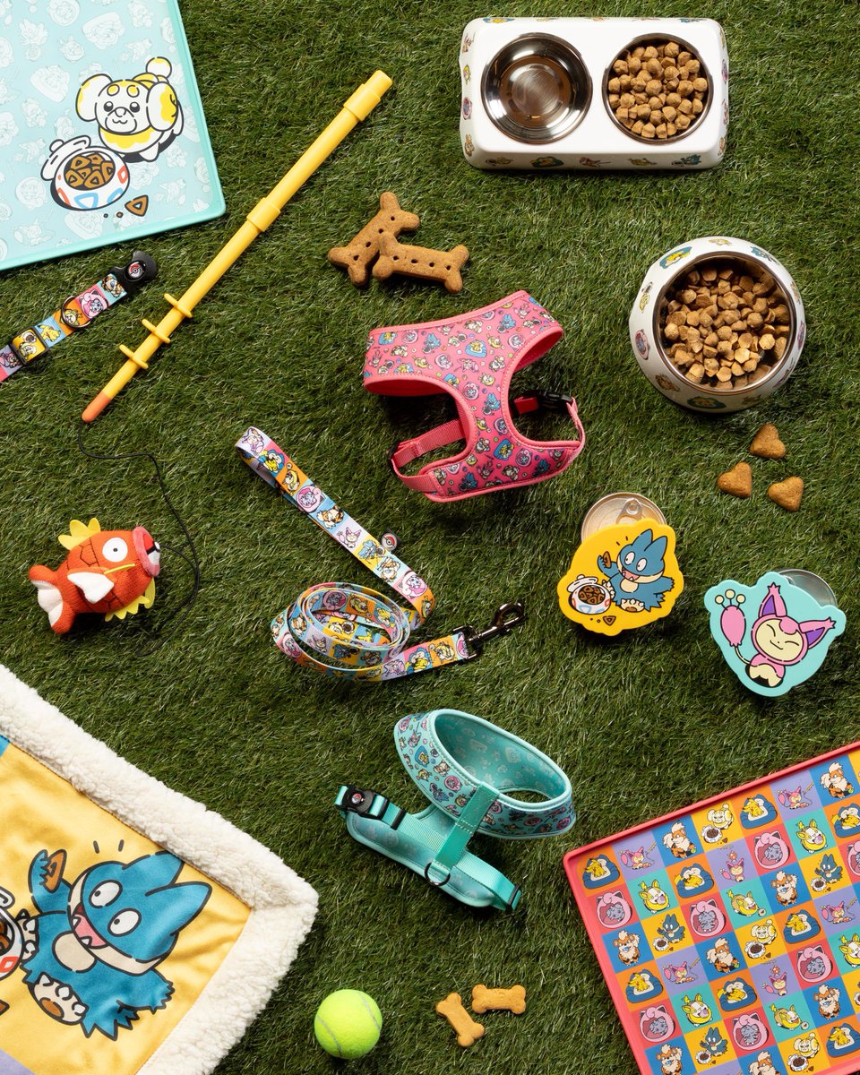 Pokeshopper's tweet photo. Pokeshopper Update: New Pokémon Center pet accessories artwork and merchandise now published in high quality https://t.co/2wKzWCjsEf https://t.co/dc3VdFXg8I