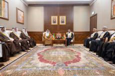 Maspero's tweet photo. #بوابة_ماسبيرو  - وزيرا خارجية الكويت وسلطنة عمان يبحثان تطورات الأوضاع الراهنة بالمنطقة
https://t.co/cQWtMxVTGF https://t.co/RQrztUFexx