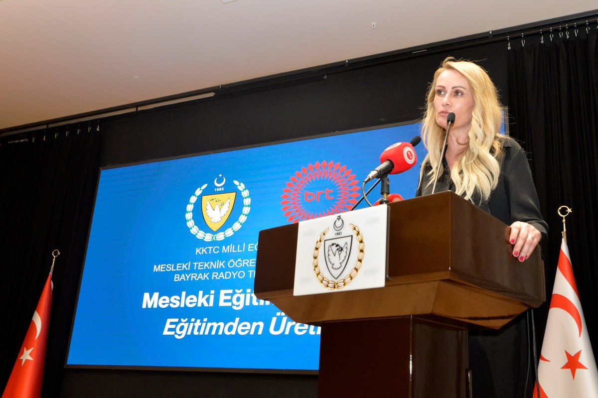 KKTCCB's tweet photo. Nilden Bektaş Erhürman “Eğitimden Üretime” belgeselinin gösterimine katıldı
@nildenbektas 

 https://t.co/zBl5SkSr41 https://t.co/RjJryi24od