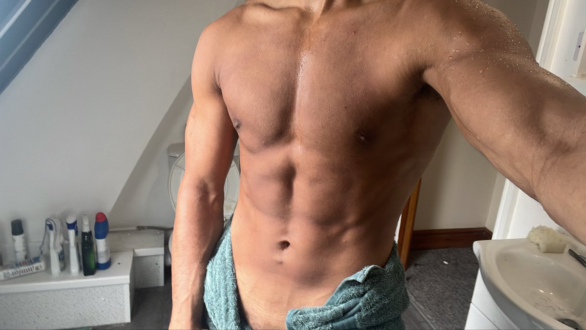 Jack5078a's tweet photo. Heyyy #twink #abs #gay18 #twunk https://t.co/YJO3eE58D0