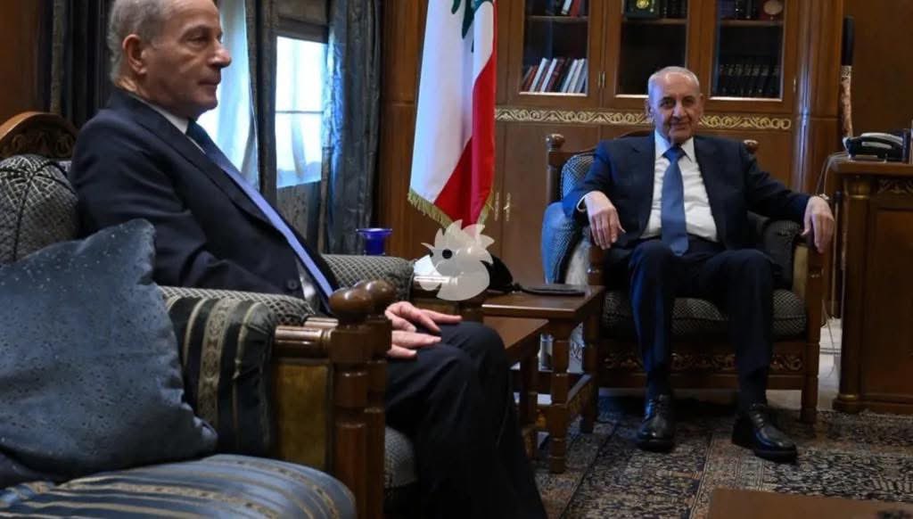fouadkhreiss's tweet photo. تصريح السفير الامريكي من عين التينة وقع كالصاعقة على رؤوس الجميع من المسؤولين وكل مستشاريهم الى جوقة التغيريين اللاوطنيين .. https://t.co/vldED70meE