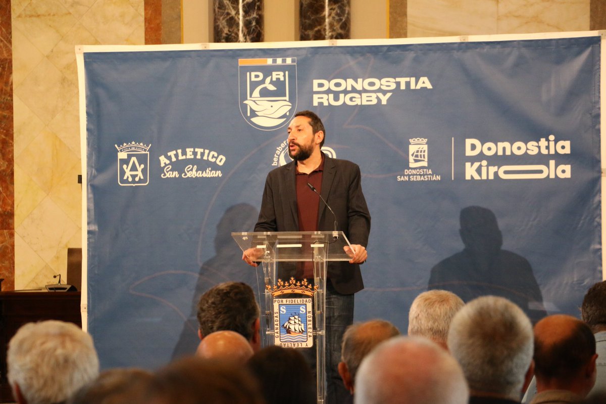 inagaba's tweet photo. Hoy es un día muy alegre e importante: @ClubAtleticoSS y @rugbyberabera se unen para crear Donostia Rugby, el equipo sénior unificado del rugby donostiarra. Hazteko eta helburu berriak lortzeko batasuna. @donostia_kirola bidelagun izango da abentura honetan
#DonostiaKirolaDa 💪🏻🏈 https://t.co/te2iadSVQK