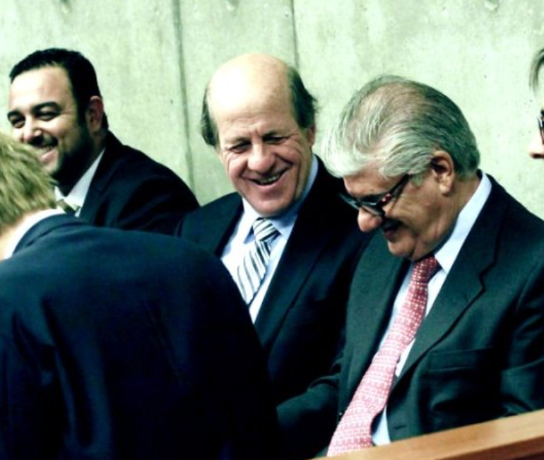 Catanto's tweet photo. Datos no Relatos:
-Julio Ponce Lerou, SQM, US$62 millones de multa, perdonazo de Vivanco quedó en US$3 millones
-Delano y Lavin, PENTA, fraude tributario por 6000 mill. de pesos, multa por 1700, rebaja final 1400 mill.
-Perdonazo a Johnson US$120 millones
Y andan detras del CAE https://t.co/puenSD7JUG