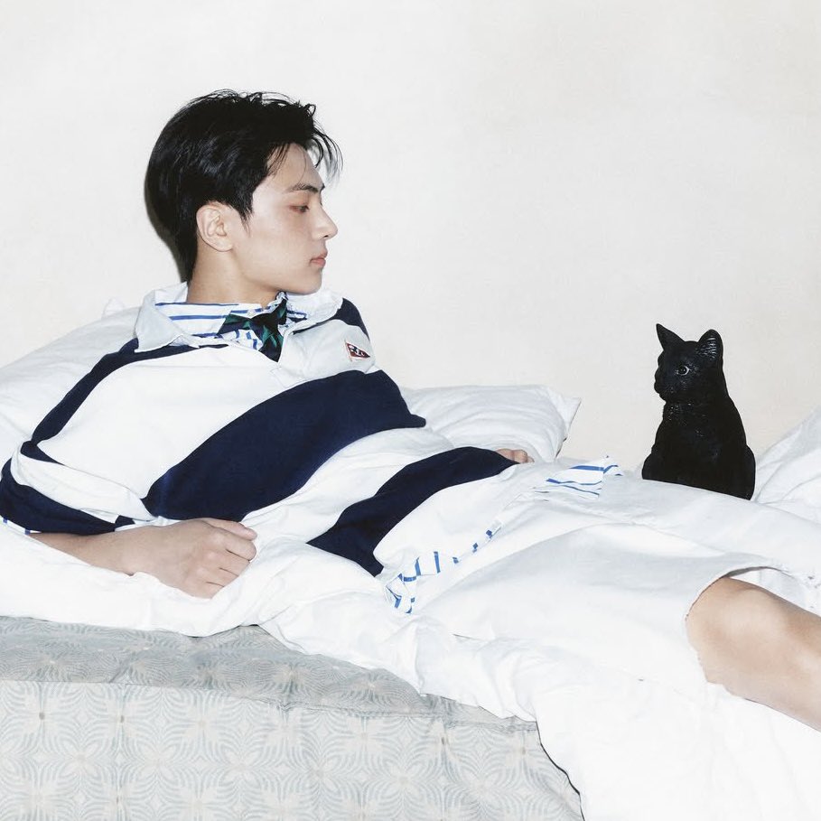 g_md_ri's tweet photo. 괴롭다 너무좋아서 https://t.co/dlXuiOrWZN