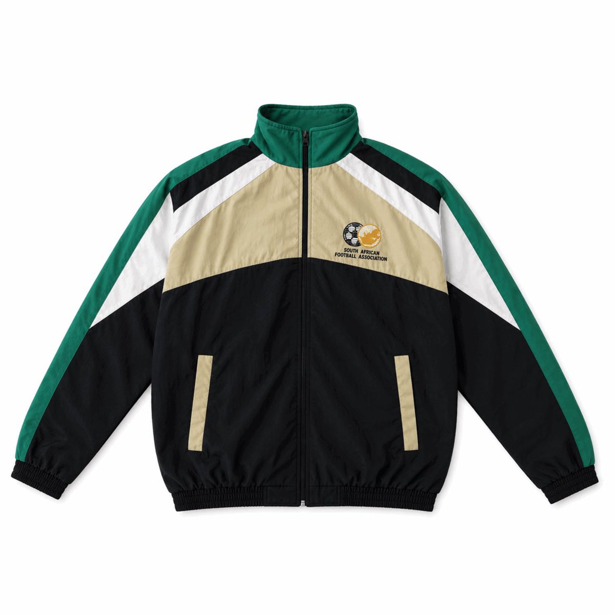 FashionMOEments's tweet photo. NEW KASI FLAVOUR DROP!

https://t.co/in7BfcTzIY https://t.co/m3WIHOTYxp