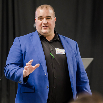 thechambergfegf's tweet photo. Final chance! Only a few spots remain for our Brown Bag Seminar, Attitudes and Behaviors for Excellence.

Explore DISC communication insights, leadership, accountability, teamwork, and a personal 90-day action plan for growth.

Register today before spots are gone! #TheChamber https://t.co/PT8tqPTQsw
