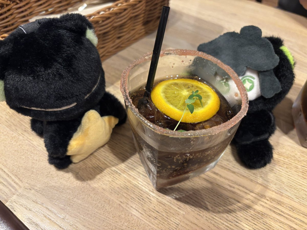 ypkdk's tweet photo. ここだよさんとカフェご一緒させていただきました♪ダブルしゃおへい https://t.co/f3IRyln0oW