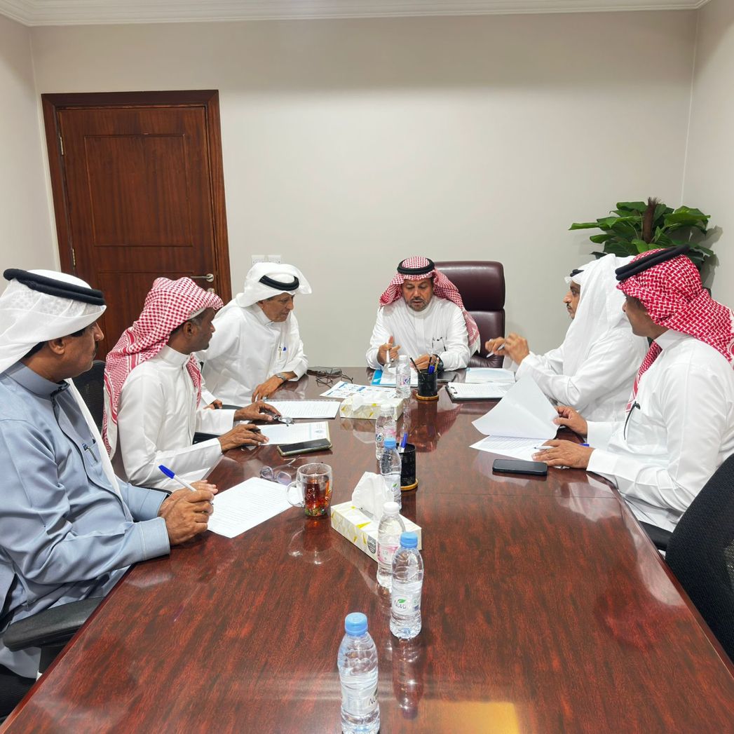 adabijeddah's tweet photo. نواصل في "أدبي جدة" دعم مسارات السرد؛ حيث أُقر في الاجتماع  استمرار "جائزة رواق السرد" للقصة القصيرة، تأكيدًا على التزامنا بإبراز فنون السرد الحديث. https://t.co/wQdyT8Aiww