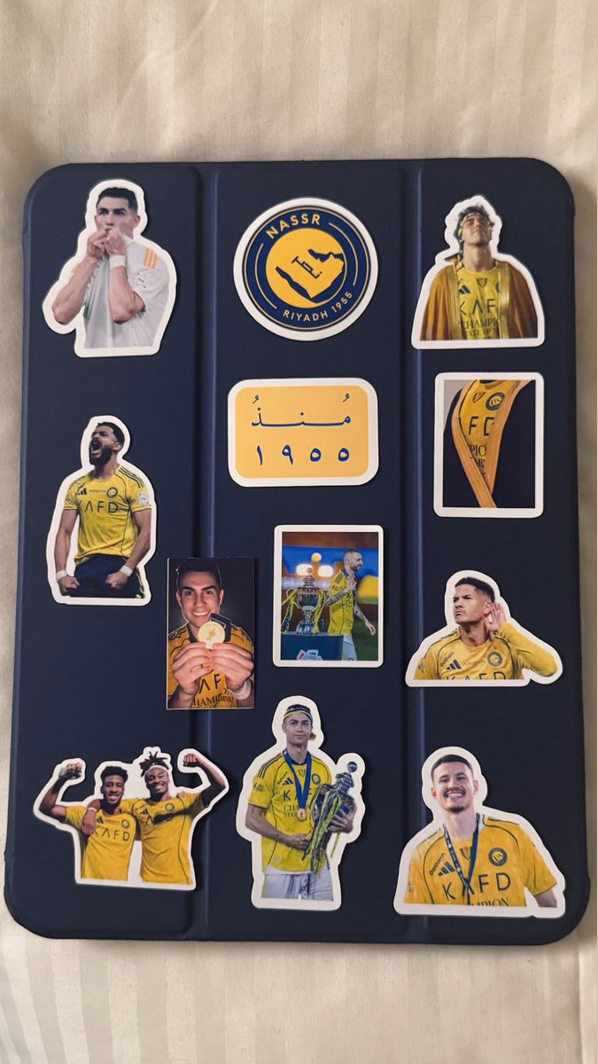 separtormu's tweet photo. استكراتنا الجديده💛

#معصي https://t.co/2P5xny2x33