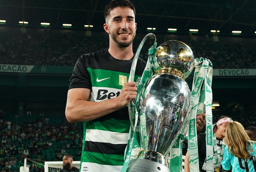 _TiagoMartins_1's tweet photo. ❌ REJEITADA!

O Sporting rejeitou uma proposta do AC Milan de 28M€+ objetivos por Gonçalo Inácio. Estes valores encontram-se muito distantes do que pretende a direção leonina que só tenciona por um valor perto da cláusula. O Liverpool está de olho no central 👀🇵🇹

#SCP #Milan https://t.co/WwyXxHdsSR