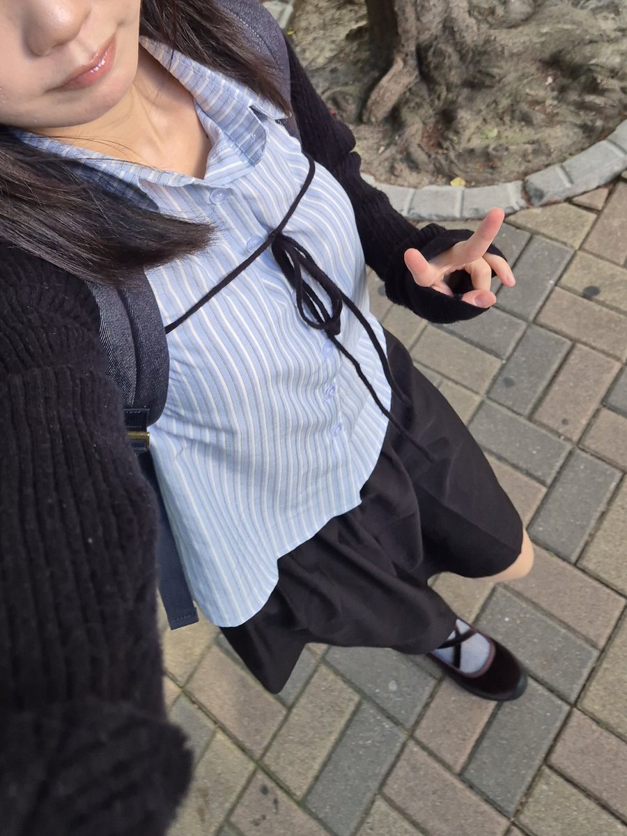 5eoy30n's tweet photo. #일상계 #트친소 #잡덕트친소
새벽에 심심해서... 첫 트친소 열어봐용 베이킹도 하고 오따꾸같은거 좋아하고 애니도 좋아해용 친해져요~~ 소녀들만..><* https://t.co/GgUgRxsiqp