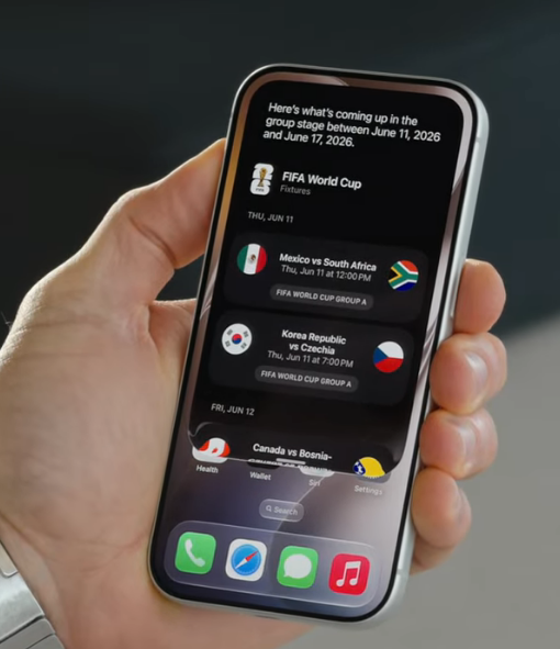 MikeFeibus's tweet photo. This just in: Siri now usable. @Apple WWDC https://t.co/6Ff5ChxfRK