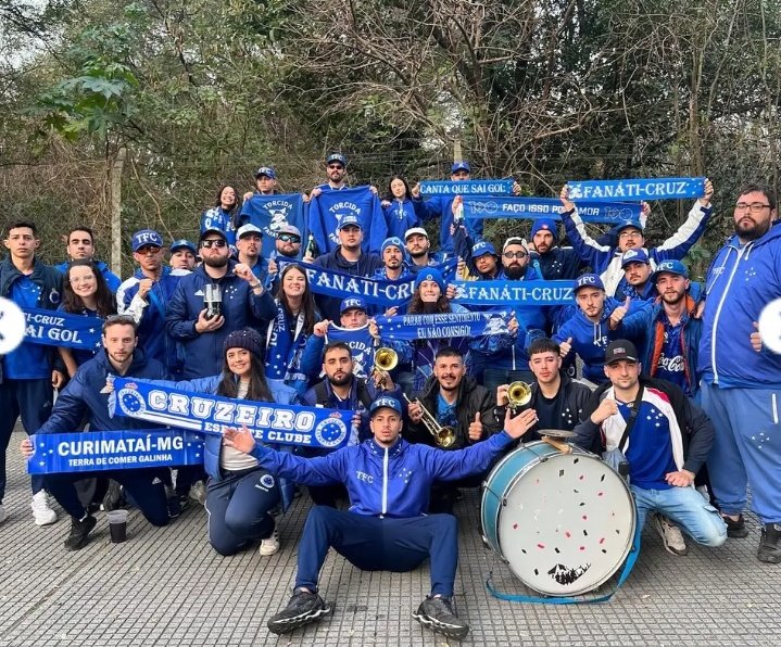 OPrimeiroGrande's tweet photo. @prdstndx @Gabridefato Pena que isso nao reflete na sua torcida. So a luz mesmo kkkkkkkkkkkkkk alemão https://t.co/BiwJLhAF53