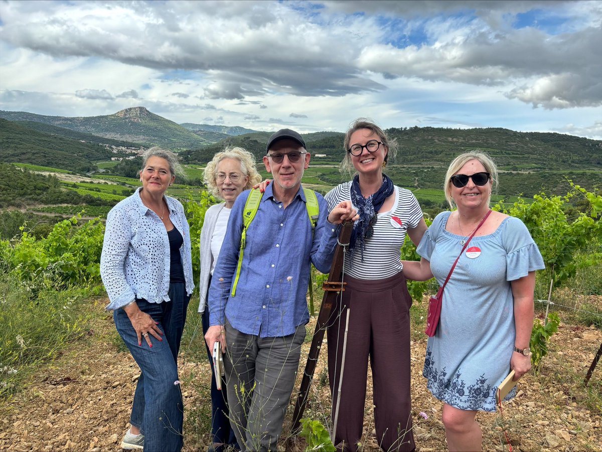 CircleofWine's tweet photo. A pleasure to share this great photo of @CircleofWine members @beckysueepstein @jillbarth Carol Brown, Miranda Long and Bart de Vries catching up at Terroirs et Millesimes, organised by @VinsduLanguedoc . https://t.co/swKwuIVPvZ